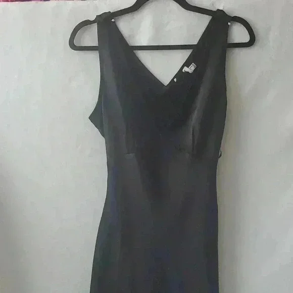 Princess Polly Black Mini Dress - Picture 11 of 13